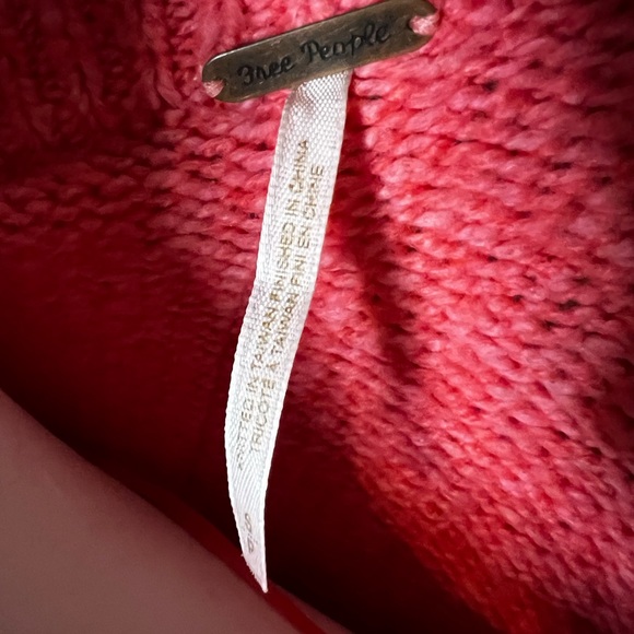 Free People Brookside Tunic - Oversized Sweater in Pink Lightening | Size S - Picture 5 of 12